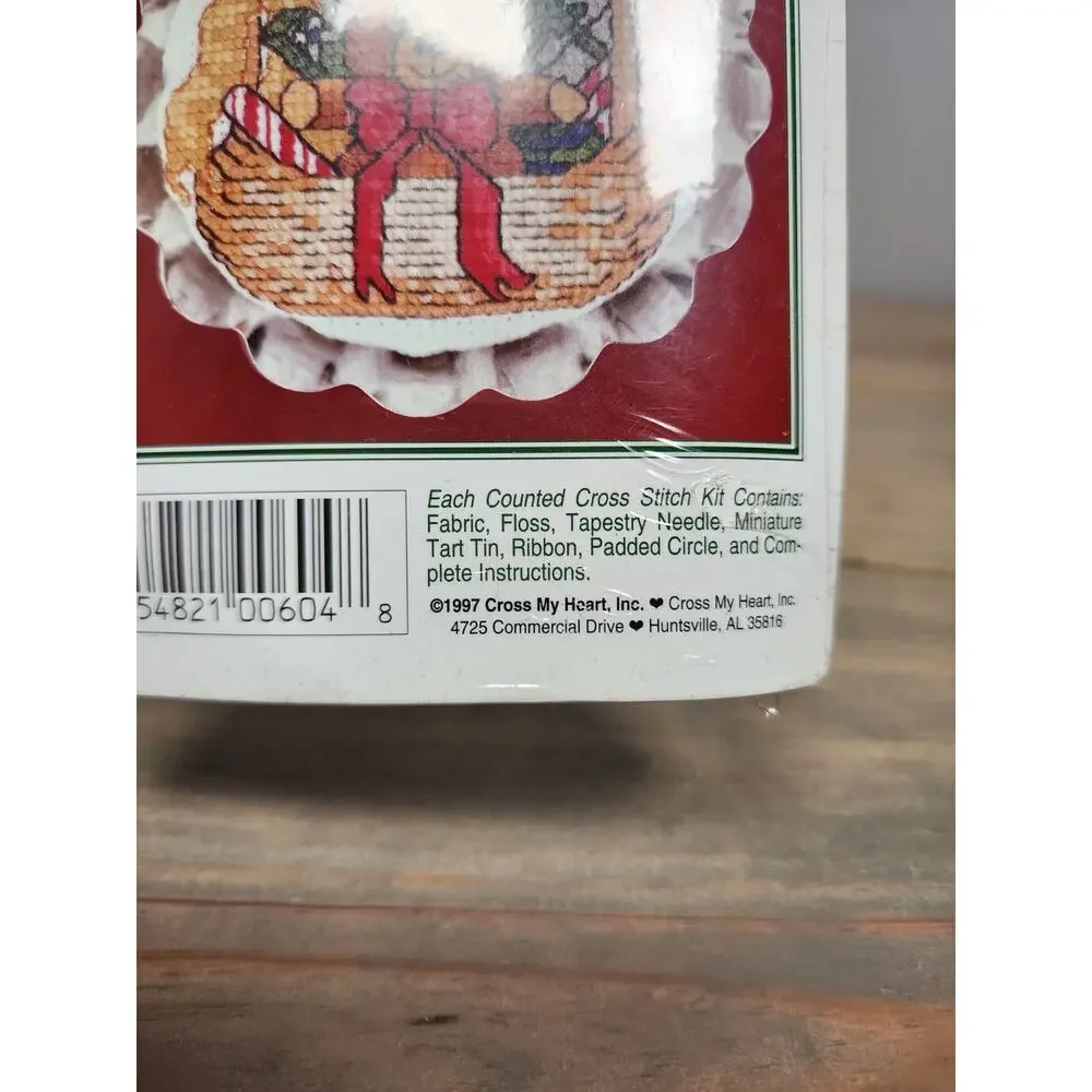 Cross My Heart Bear Basket Kit CSK477